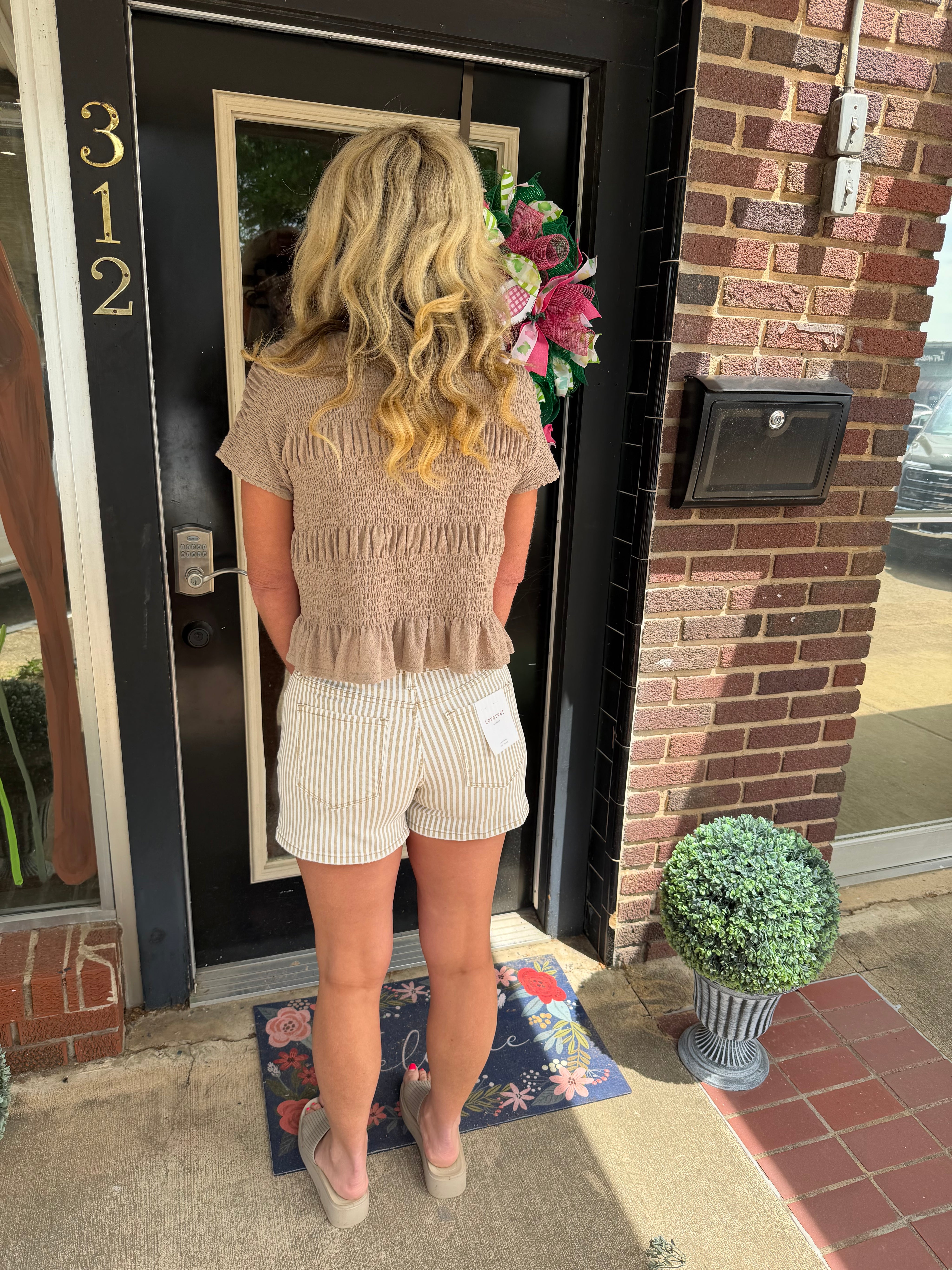 Sandy Stripe Lovervet Denim Shorts