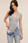 V-neck  haci bodysuite