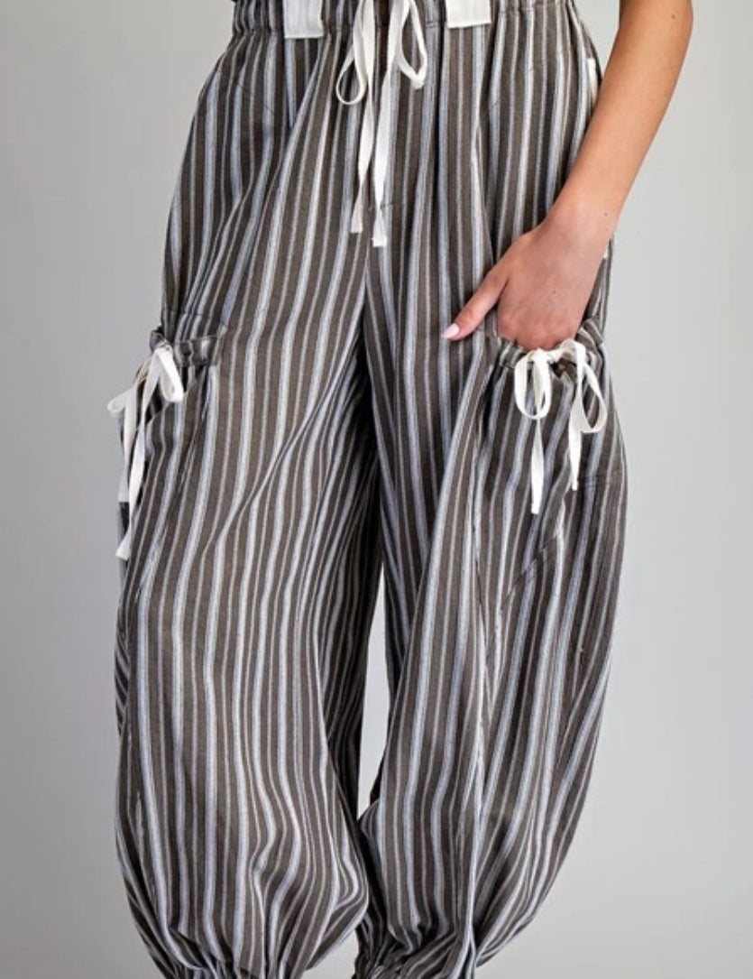 Balloon Barrel Pants