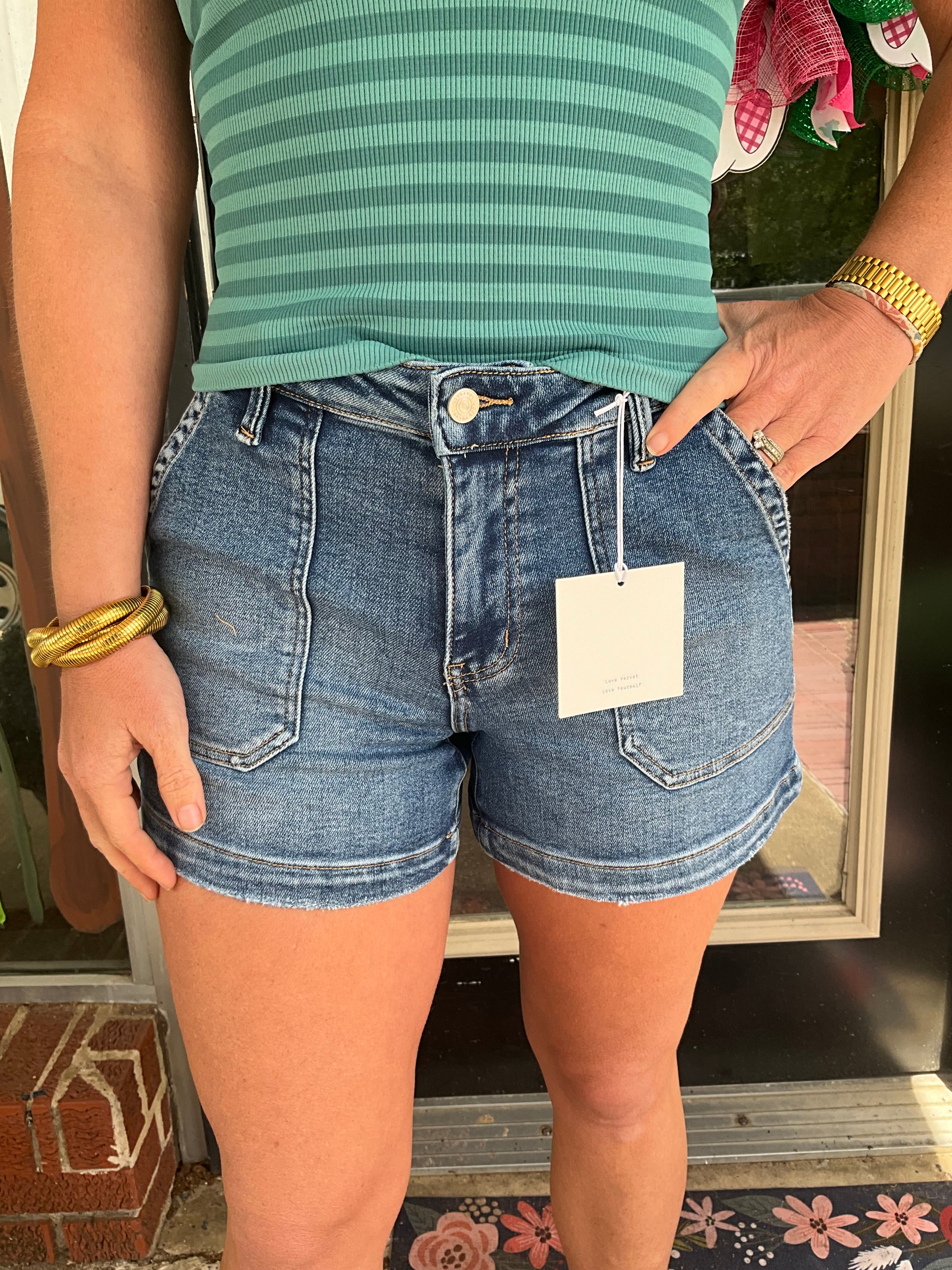 Everyday Ease Lovervet High Rise Patch Pocket Shorts