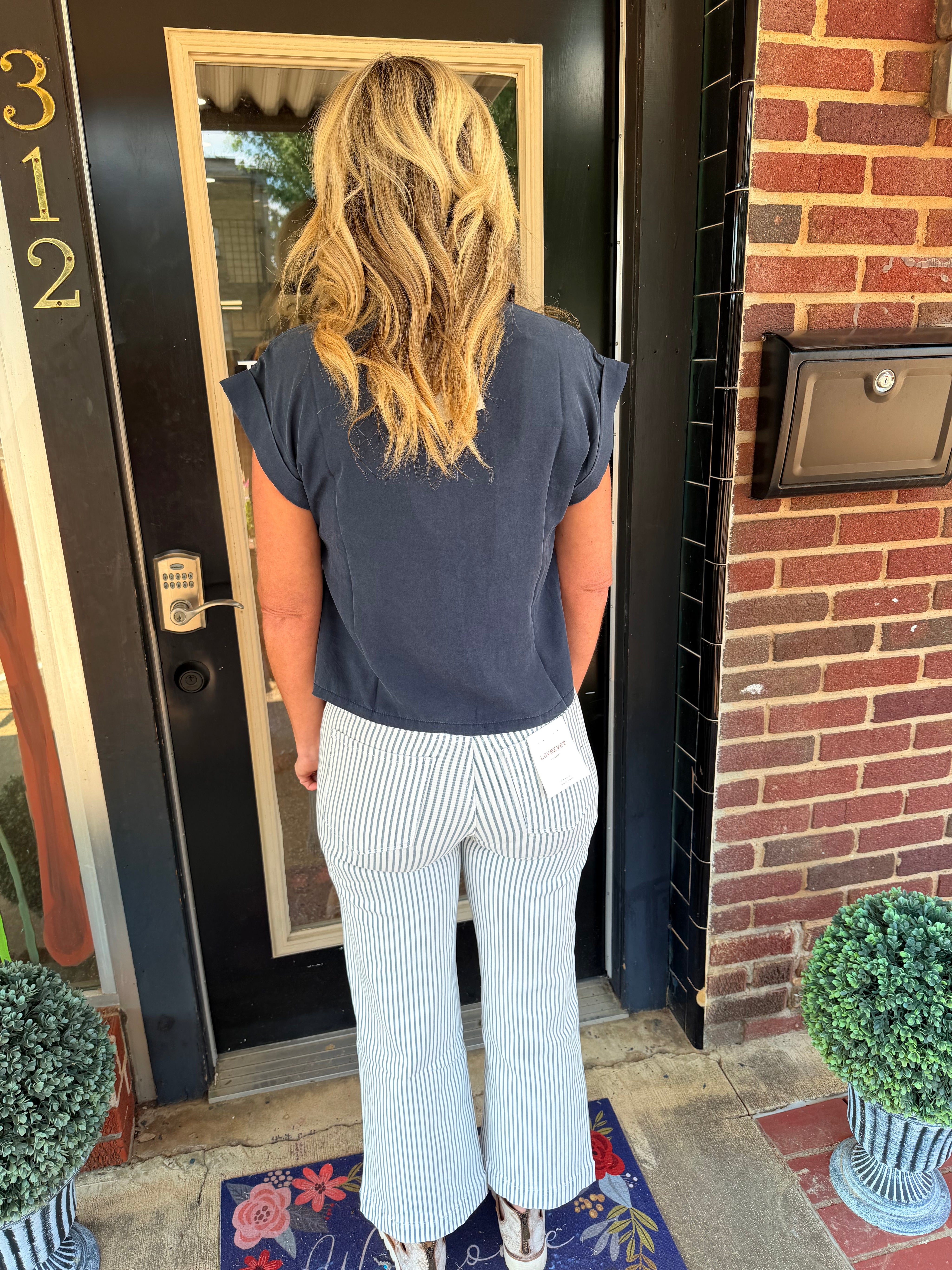 Coastal Stripe Lovervet Cropped Wide-Leg Jeans