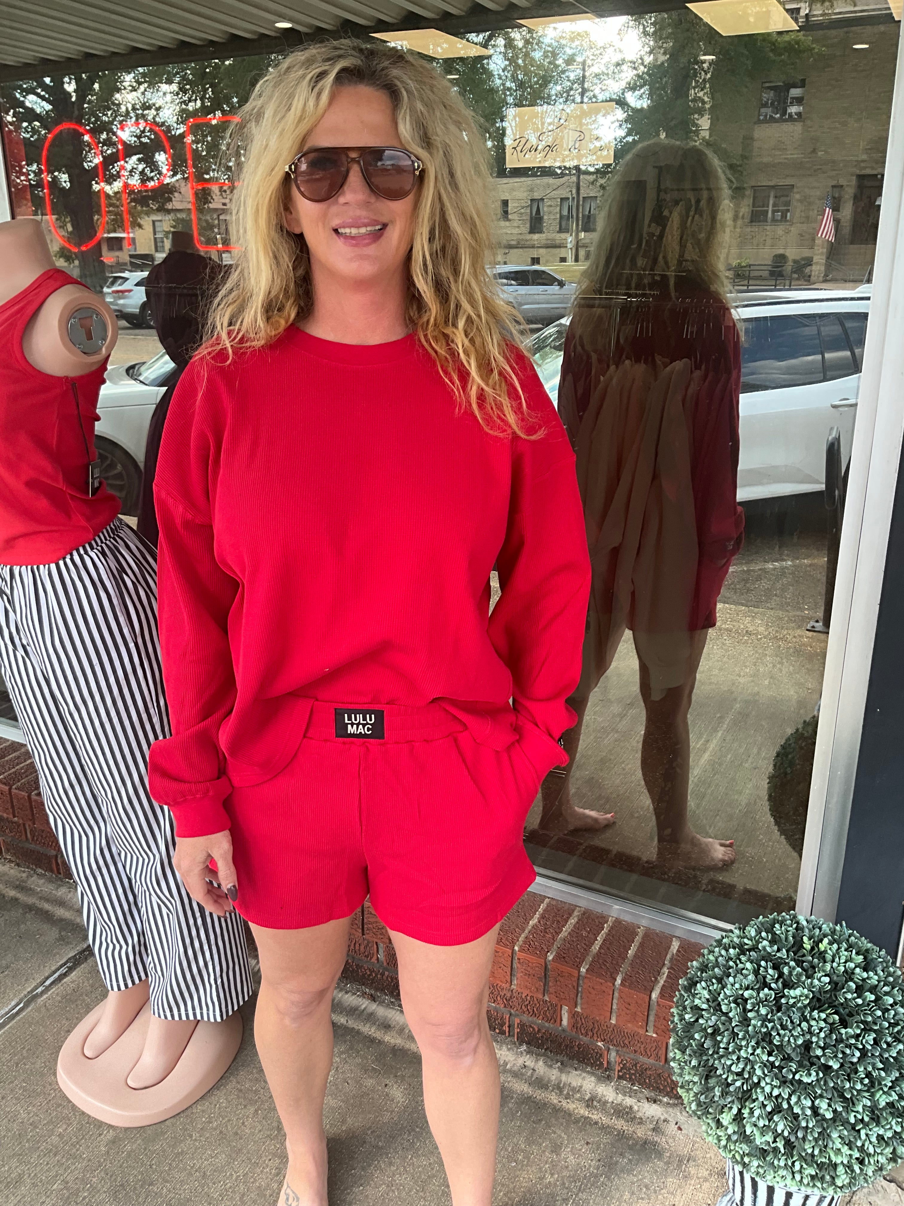 Red lulu Mac set