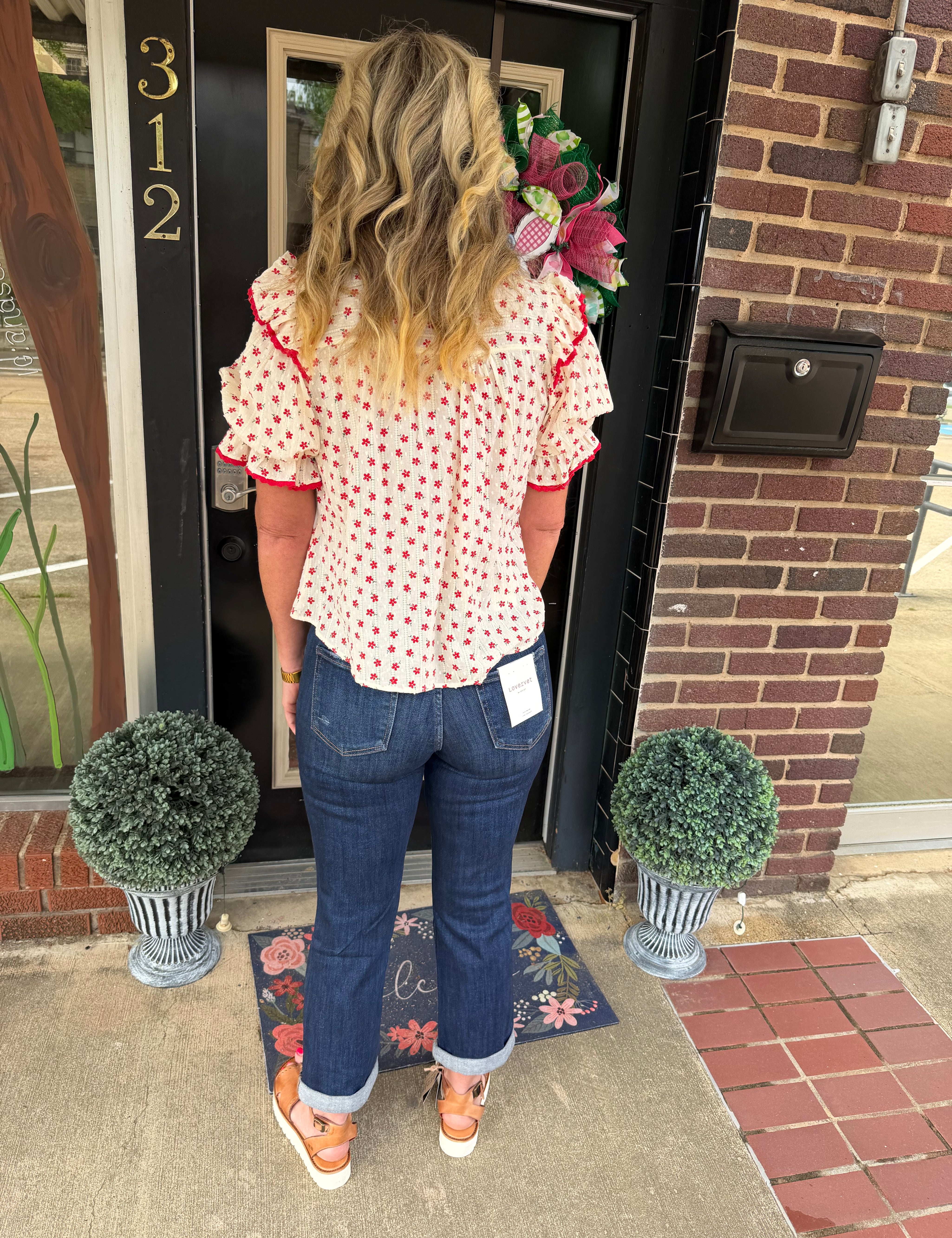 A3742523-7780-453E-9AF2-C946B5A8AEF3.jpg