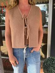 Beige vest