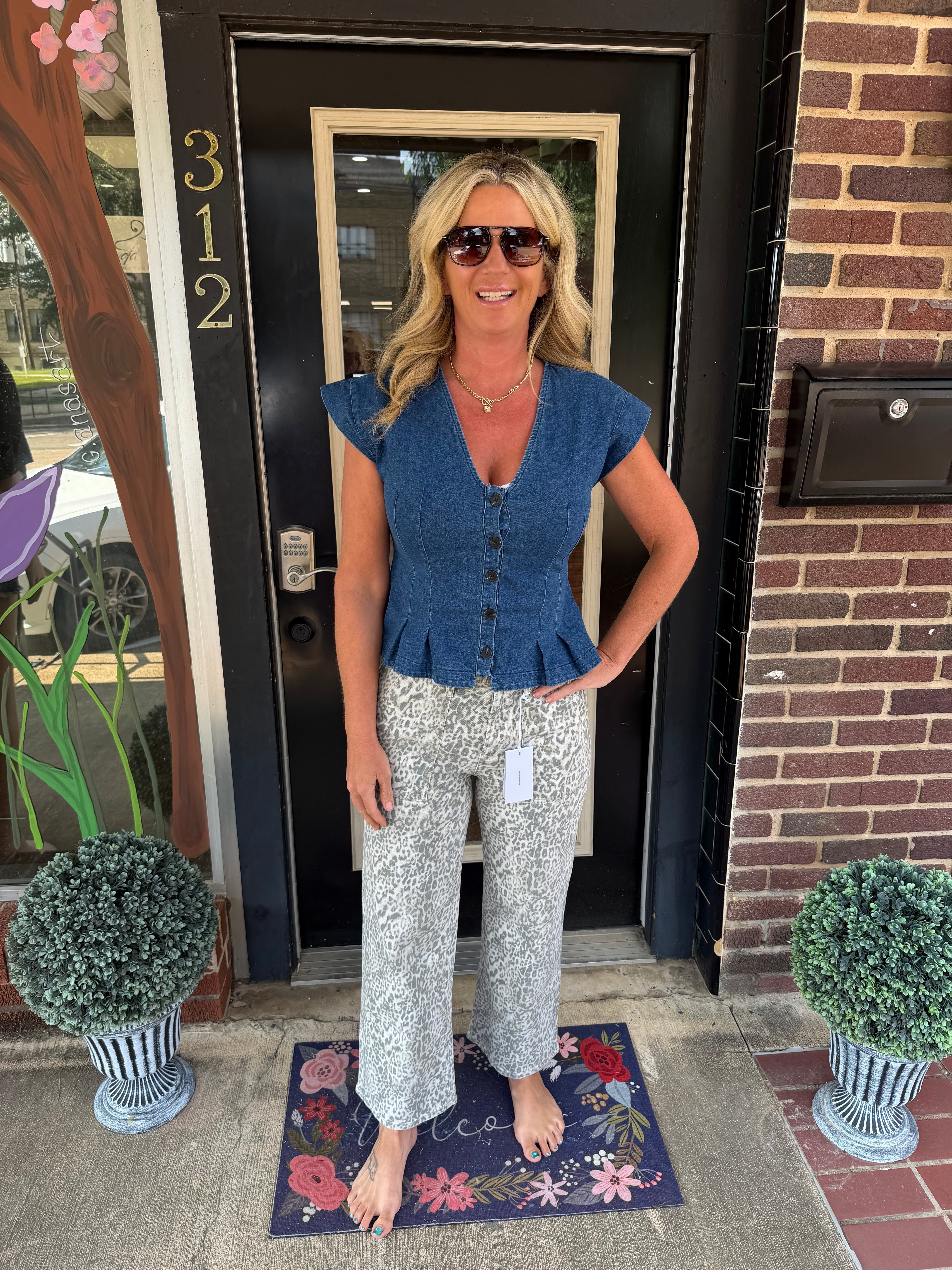 Blue Jean Beauty Button-Front Denim Top