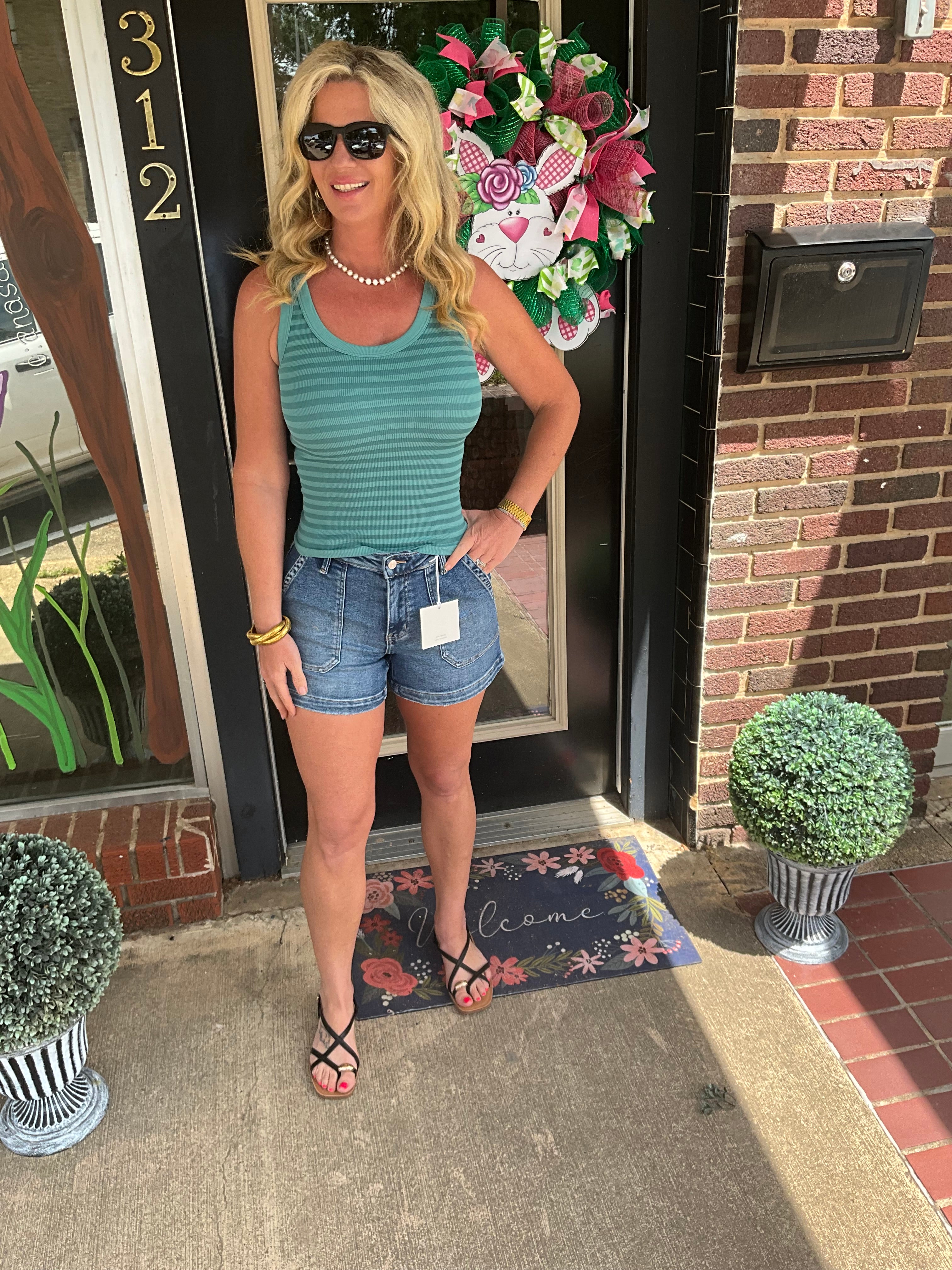 Everyday Ease Lovervet High Rise Patch Pocket Shorts