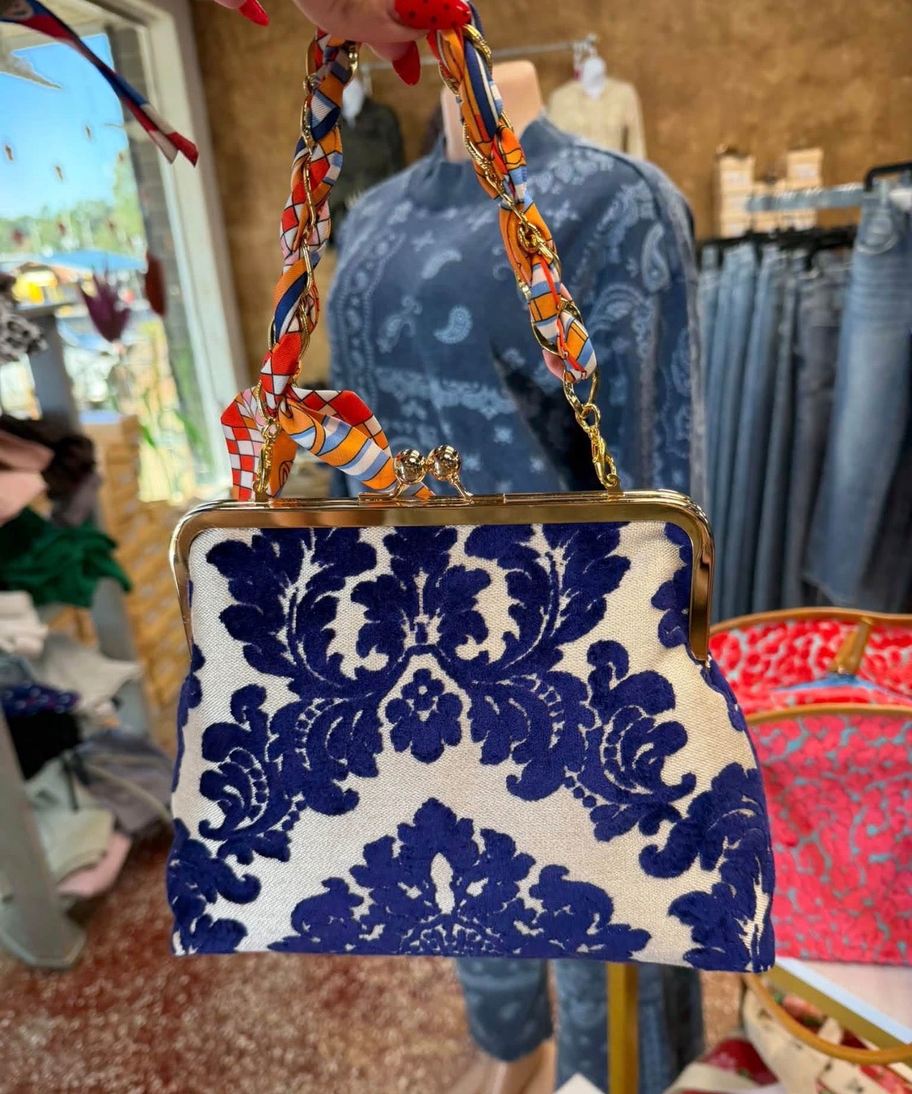 Blue Belle Damask Kiss-Lock Purse | Navy & Ivory Vintage-Inspired Handbag
