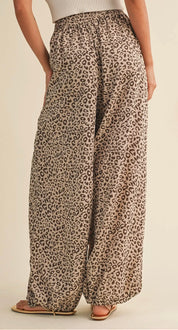Wild Side Leopard pull on Pants