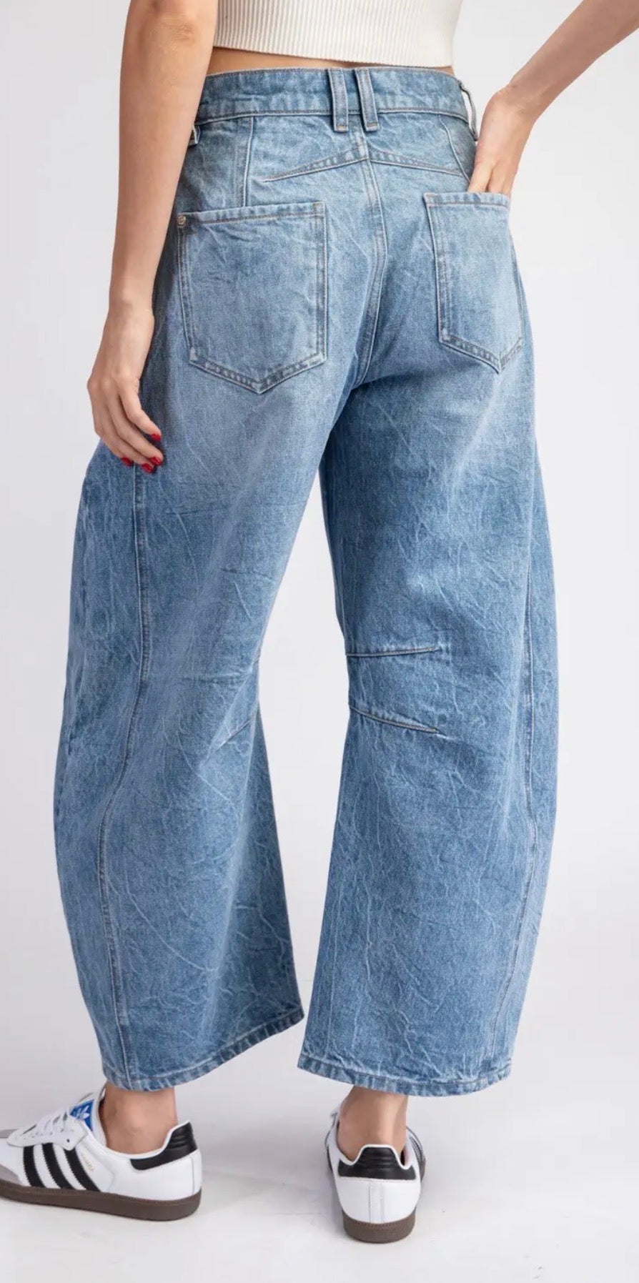 Weekend Wanderer Barrel Jeans