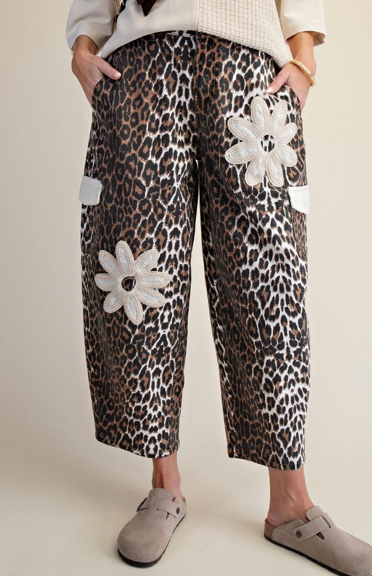 Wildflower Wanderer Cropped Pants
