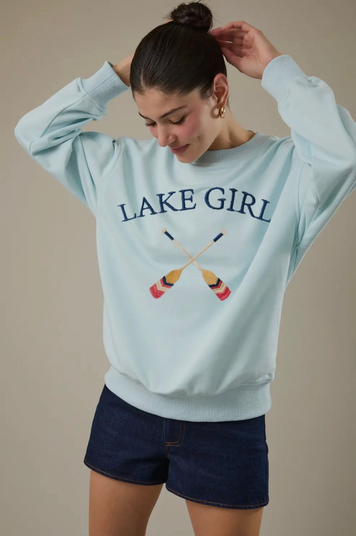 Lake girl lightweight sweatshirt