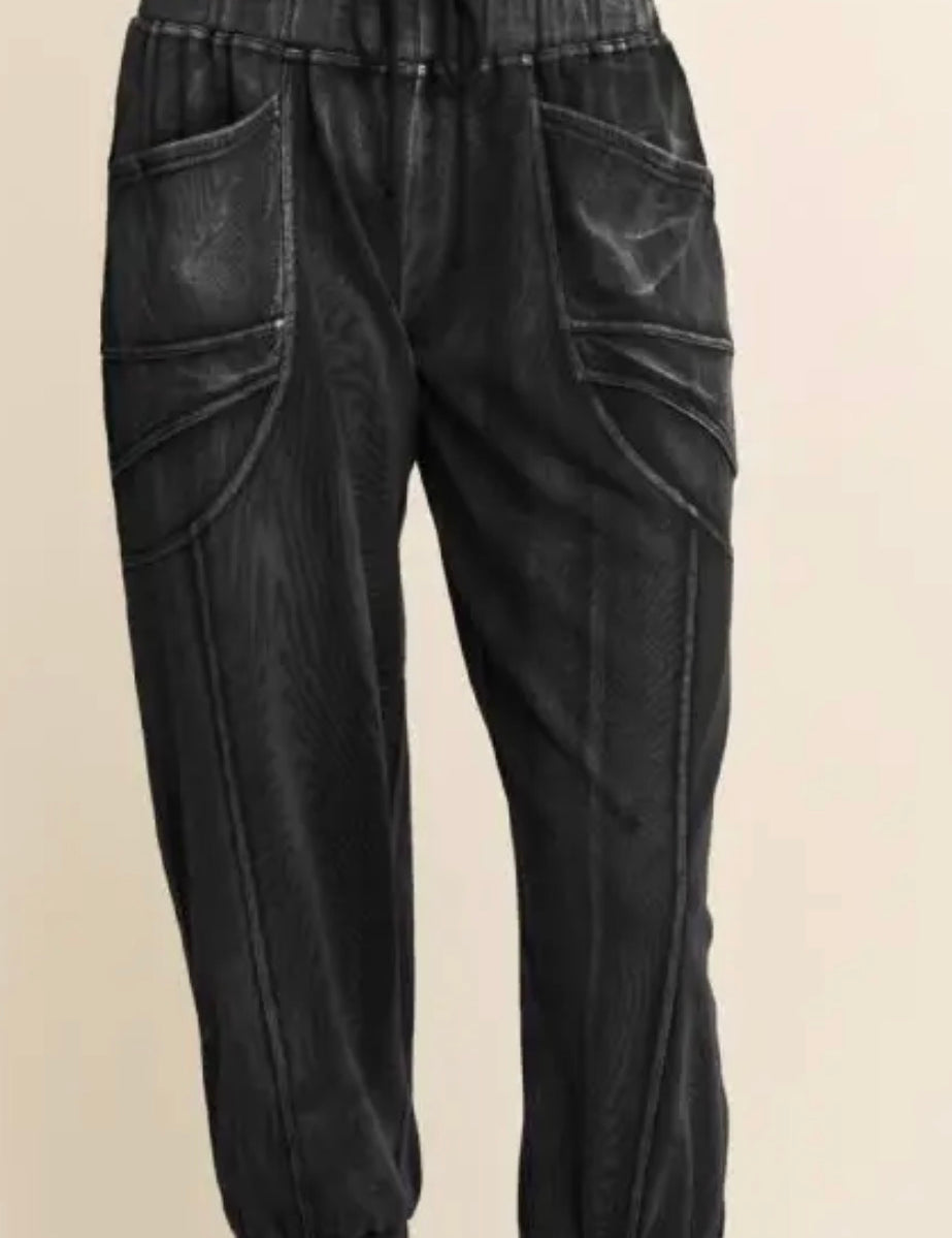 Everyday Escape Mineral Wash Joggers
