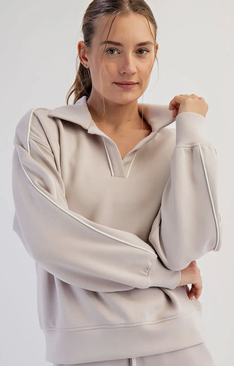 Buttery soft mocha / cream hoodie