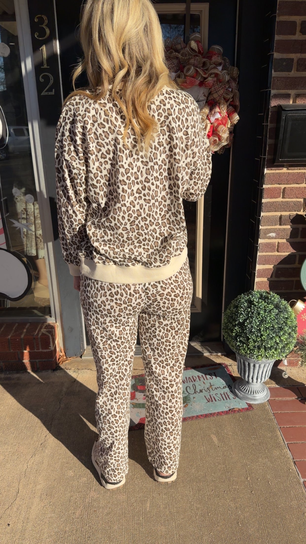 Leopard mock neck set