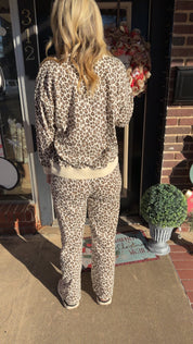 Leopard mock neck set