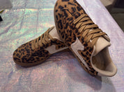 Leopard tennis shoes
