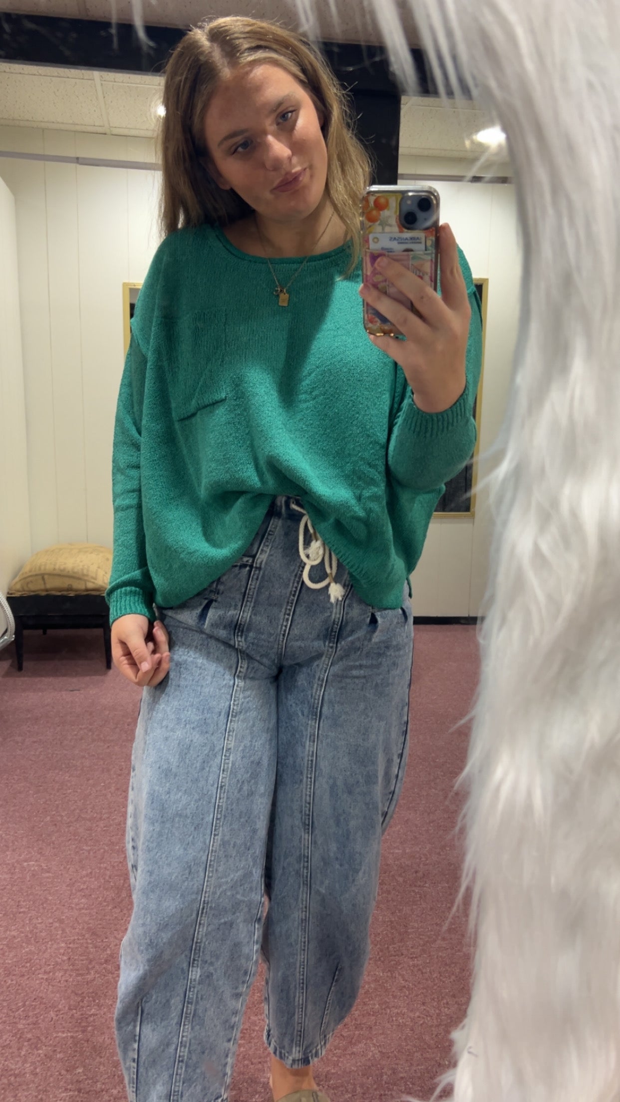 Green rounded neck sweater
