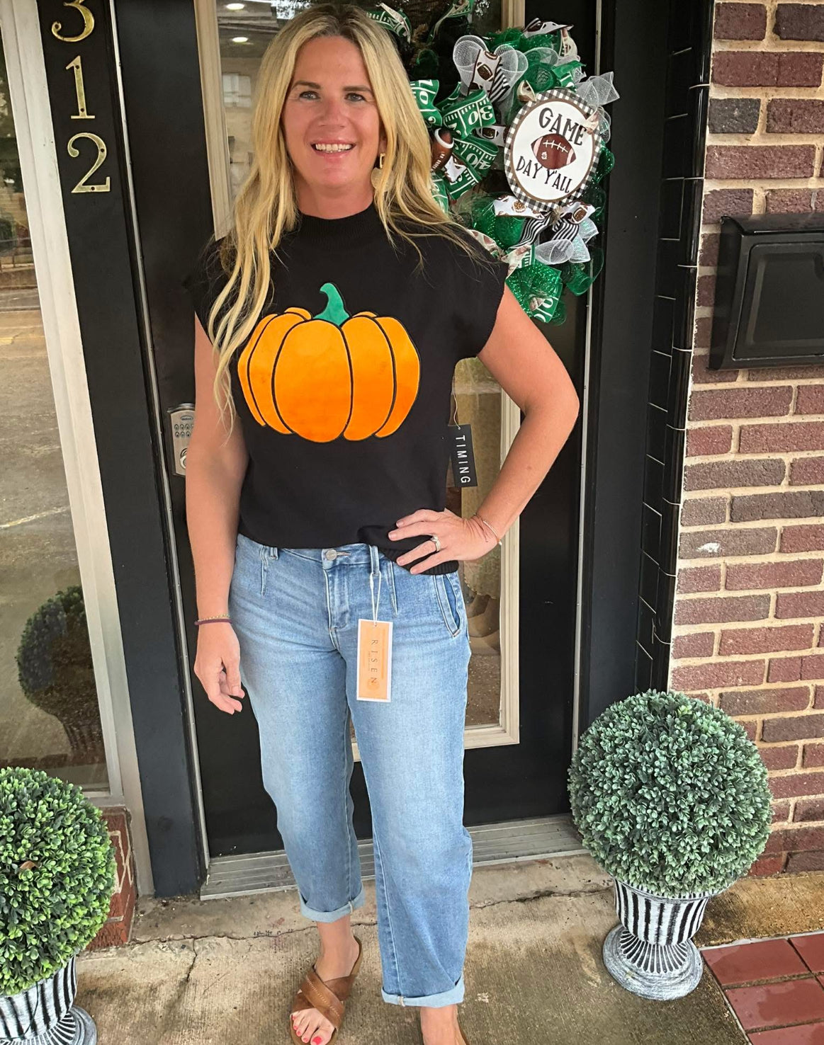 Pumpkin sweater