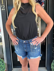 Sleek intentions top