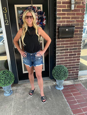 Sleek intentions top
