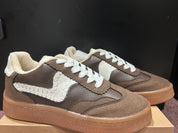 Chocolate Dream tennies 🤎🍫