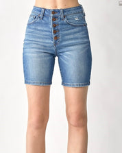 Button fly risen Jean short