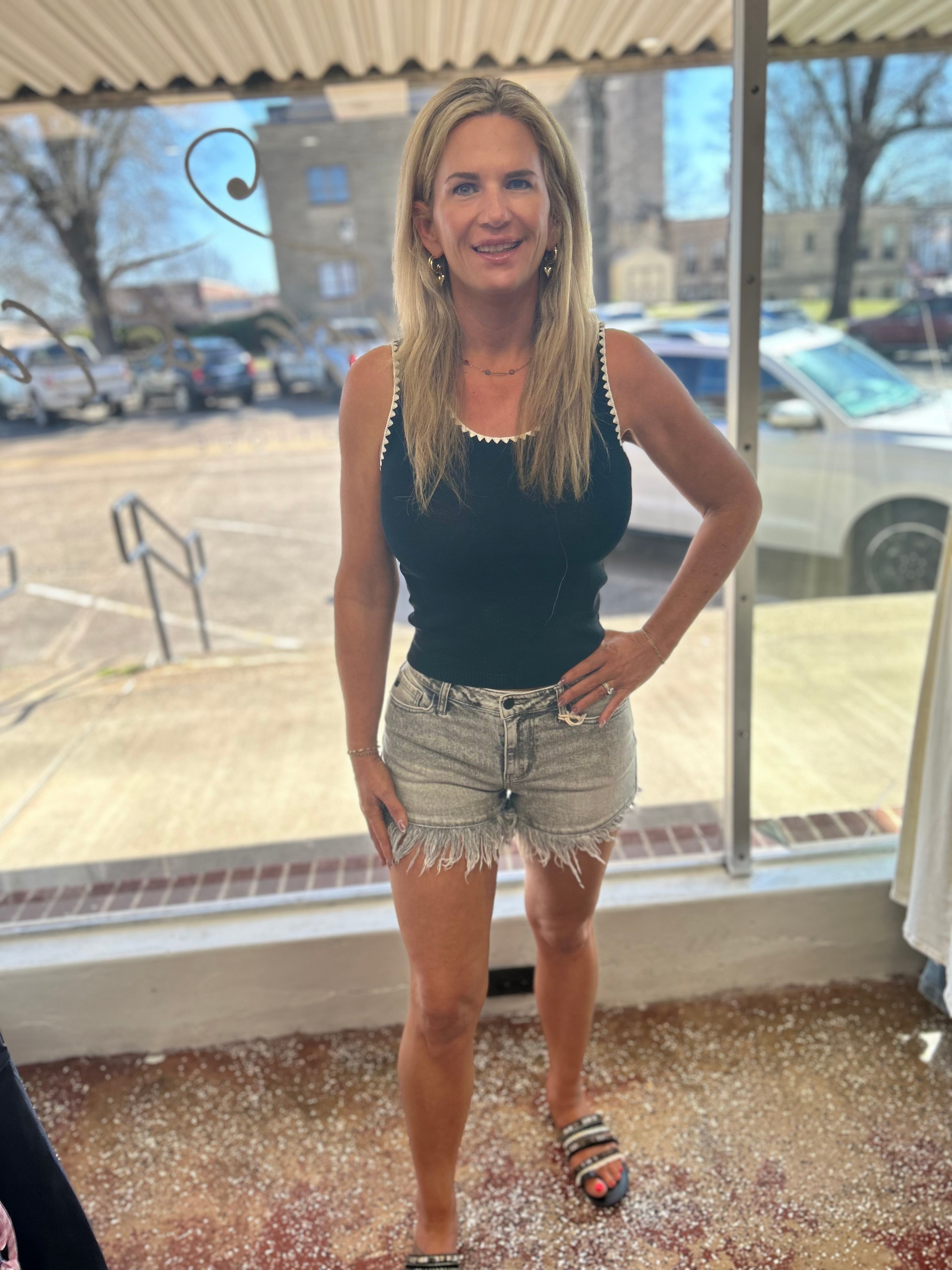 Grey freyed kancan shorts