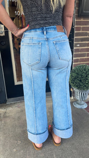 Boulevard cuff hidden jeans