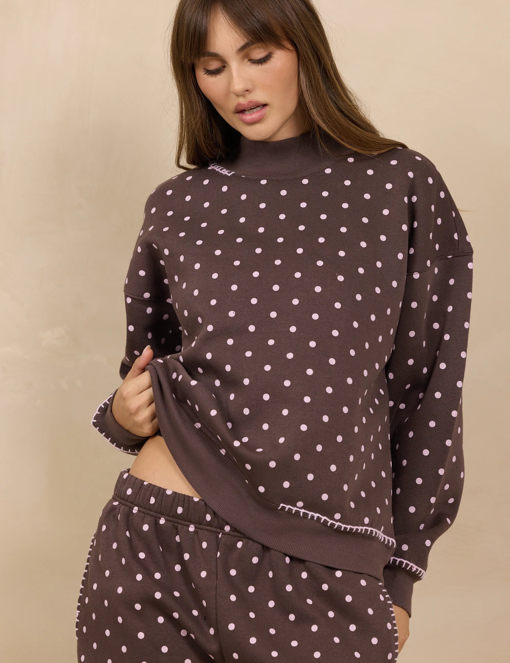 brownpolkadothoodie.webp